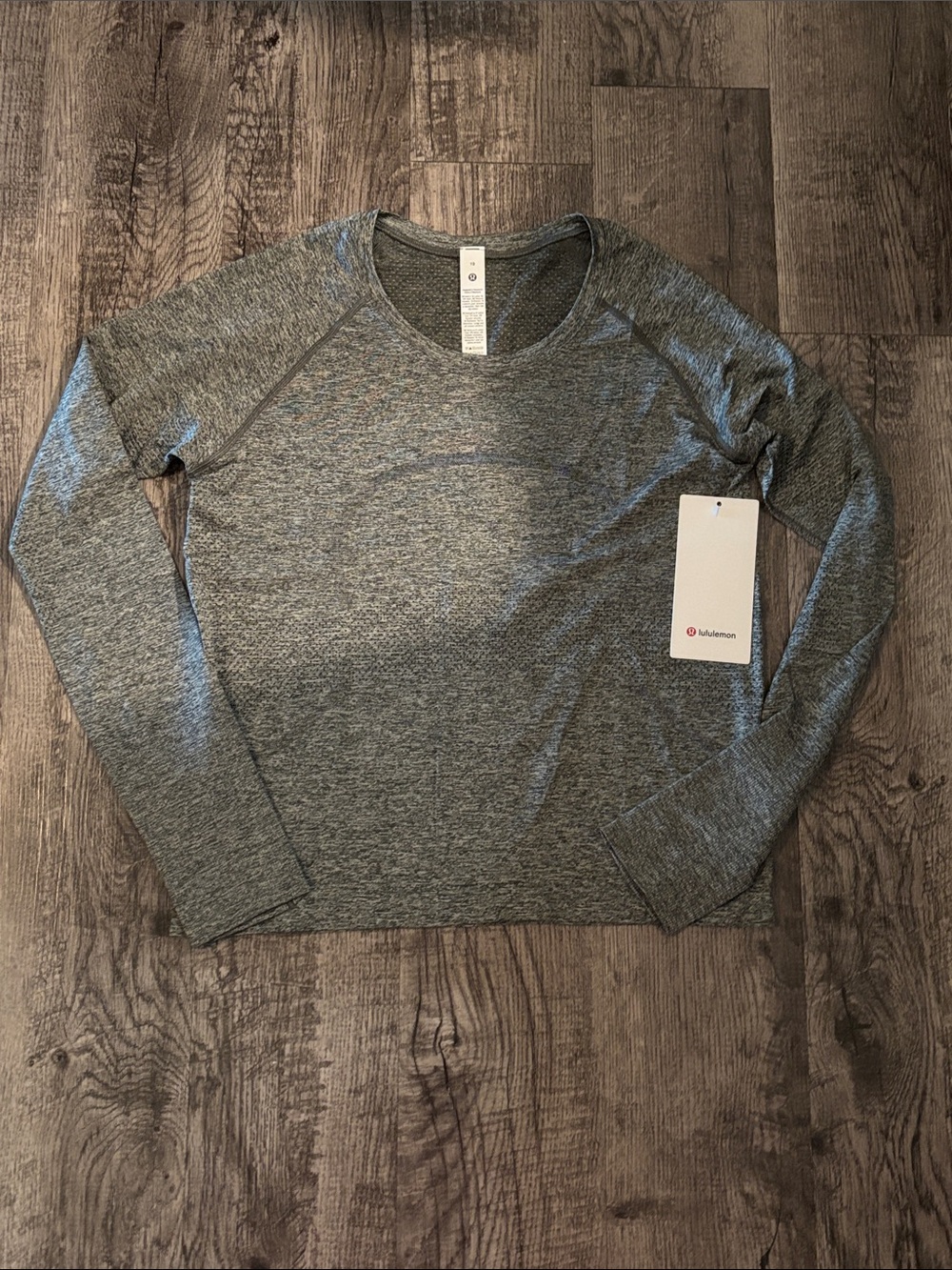 Lululemon Swiftly Tech Long Sleeve - Waist Length - Heathered Green - Size 10